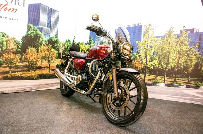 Honda H'ness CB350, CB350 RS get six accessory kits